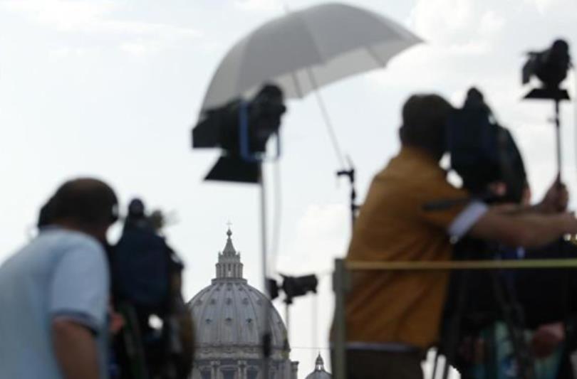 La comunicación en el Vaticano: lenguaje y organización