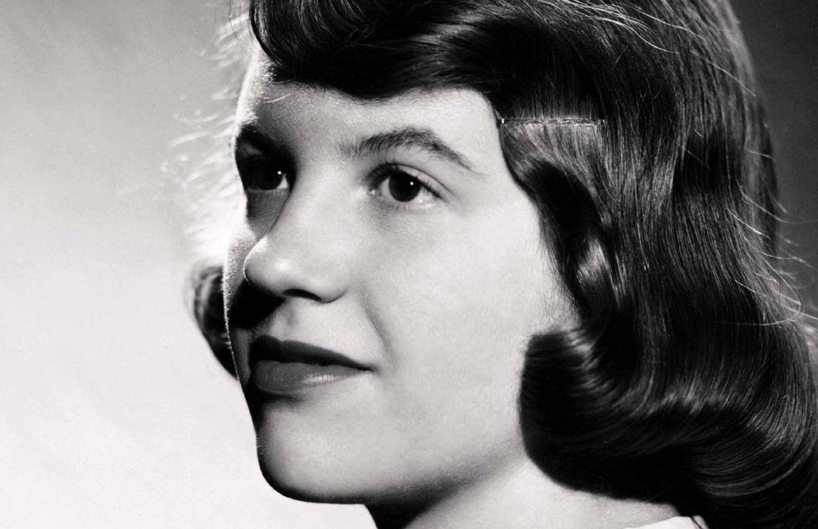 Sylvia Plath Esposa Perfecta Madre Perfecta Y Poeta Perfecta Beersandpolitics